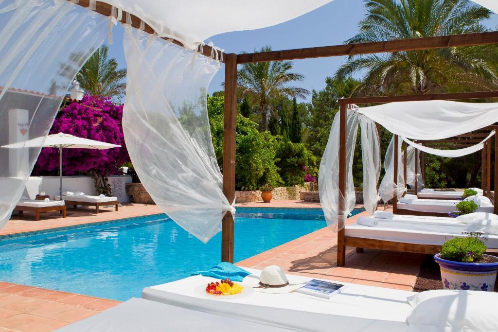 Can Pere Lifestyle & Spa Cala Llonga  Exterior photo