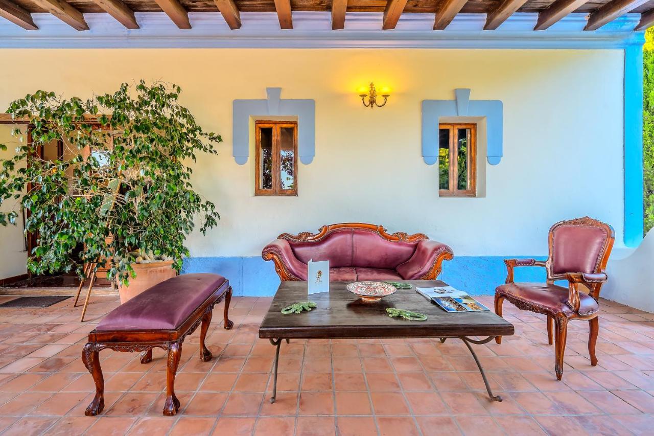 Can Pere Lifestyle & Spa Cala Llonga  Exterior photo